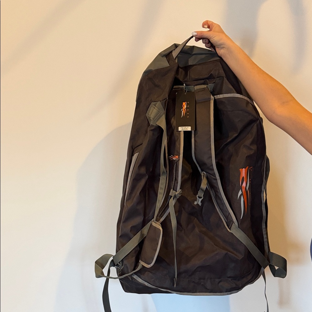 Black and Gray Sitka drifter duffle 110L